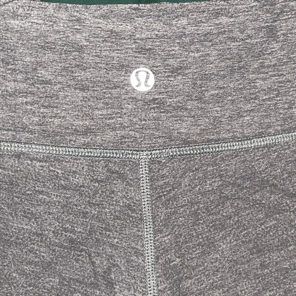 LULULEMON gray full length leggings
